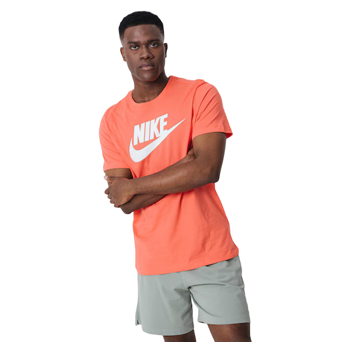 Camiseta Nike Sportswear Icon Futura