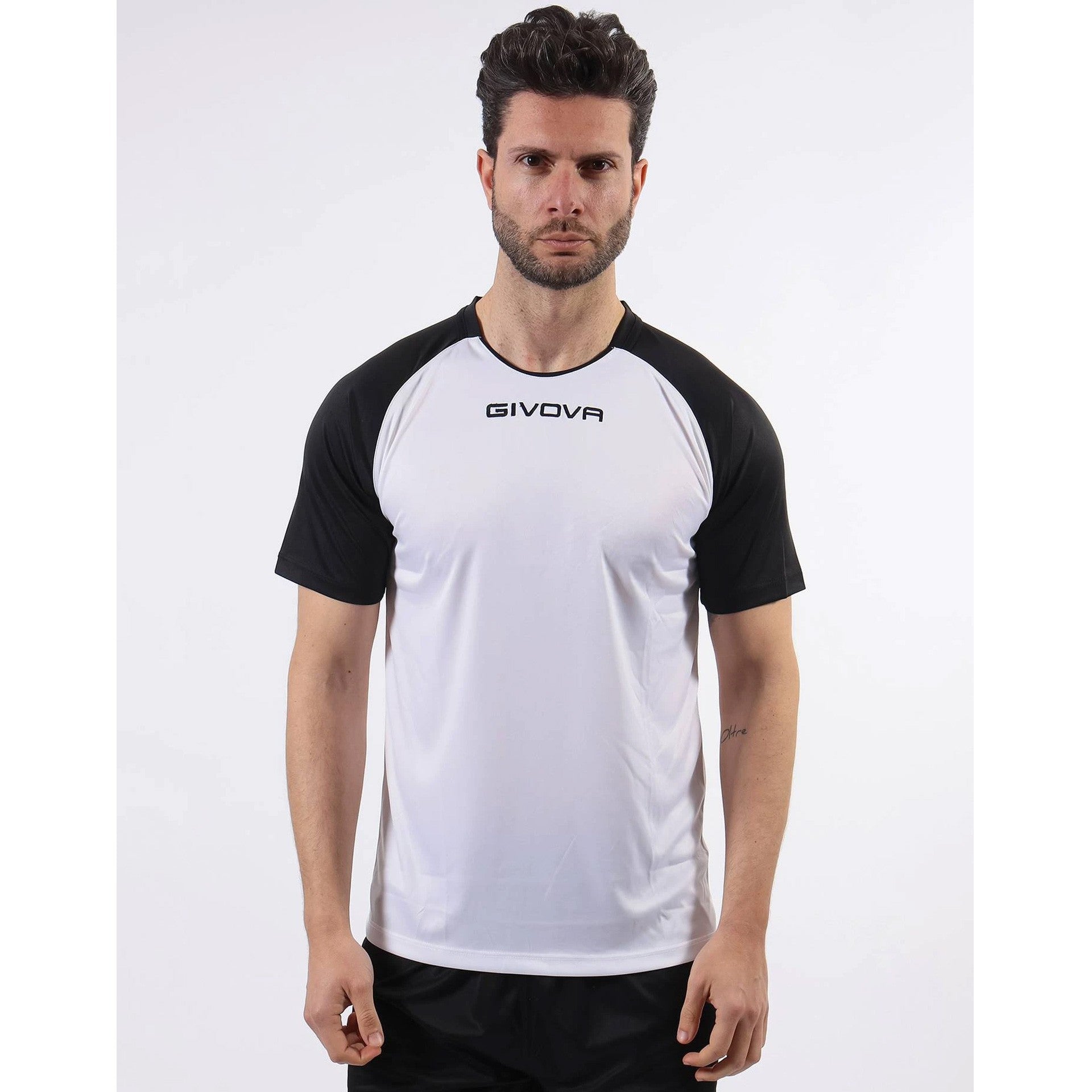 Camiseta Givova Capo - Blanco/Negro / 4Xs