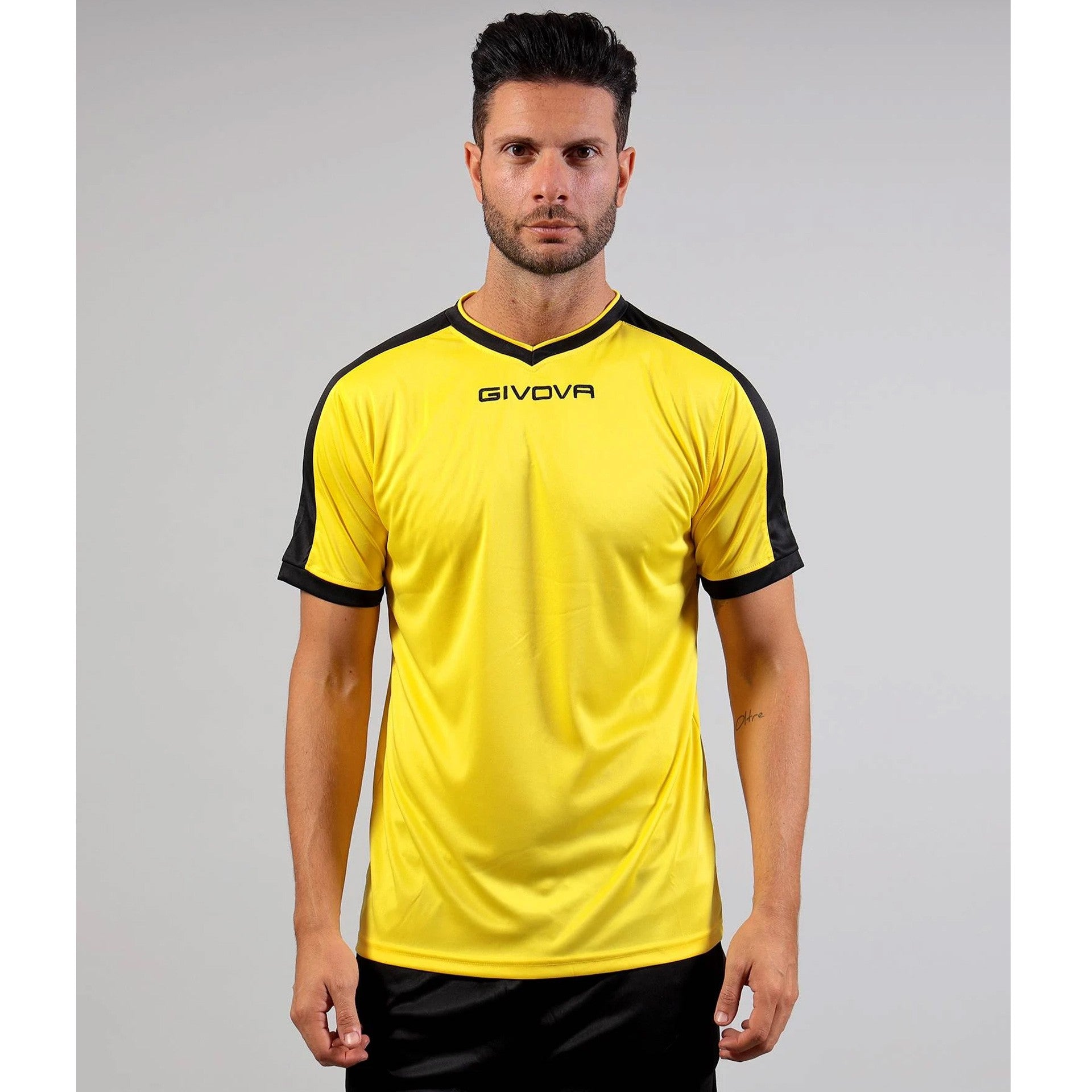 Camiseta Givova Revolution - Amarillo/Negro / Xxs
